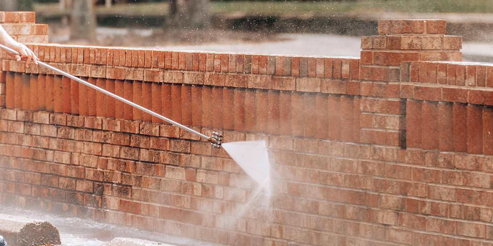 Exterior Wall Cleaning